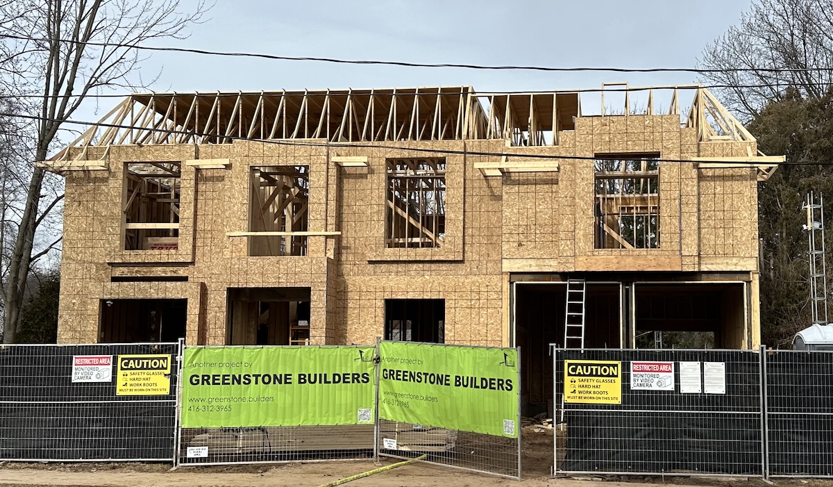 Custom Home in Oakville, ON