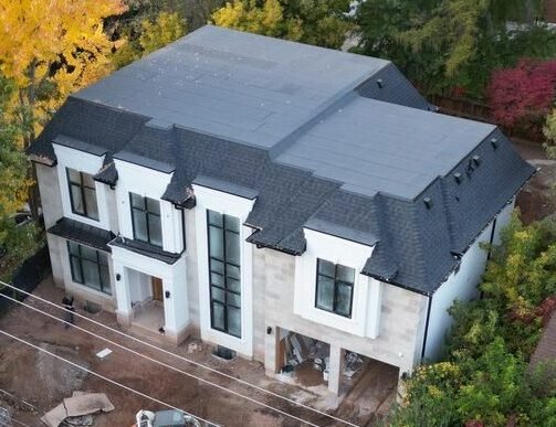 Custom Home in Oakville, ON