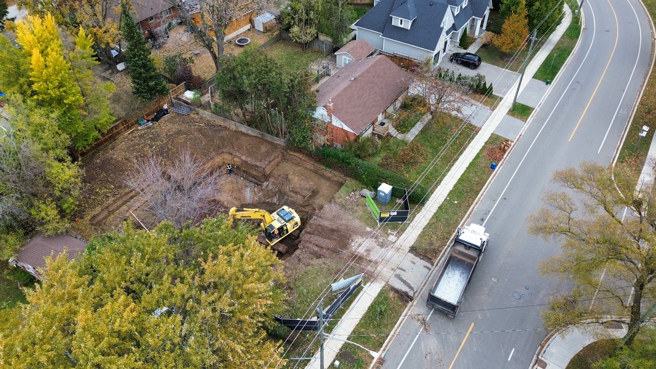 Custom Home in Oakville, ON